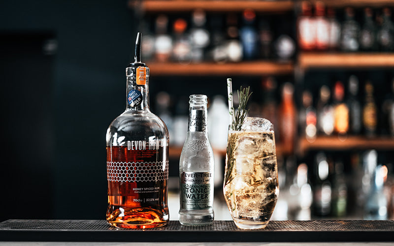 How to make a Devon Meadow rum cocktail with Devon Rum Co Honey Spiced Rum