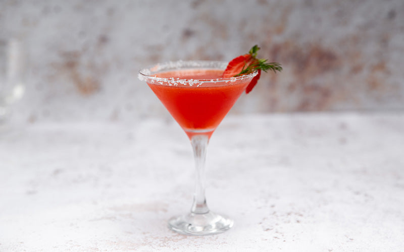 How to Make a Strawberry Daiquiri Rum Cocktail with Devon Rum Co Honey Spiced Rum