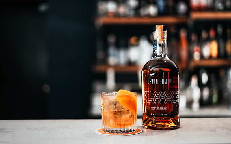 How to Make a Honey Old Fashioned Rum Cocktail