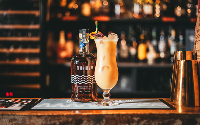 How to Make a Piña Colada Rum Cocktail