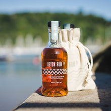 Load image into Gallery viewer, Devon Rum Company Premium Spiced Rum with Draw String Gift Bag
